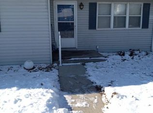 10 Grove St #6 & 4, Prophetstown, IL 61277