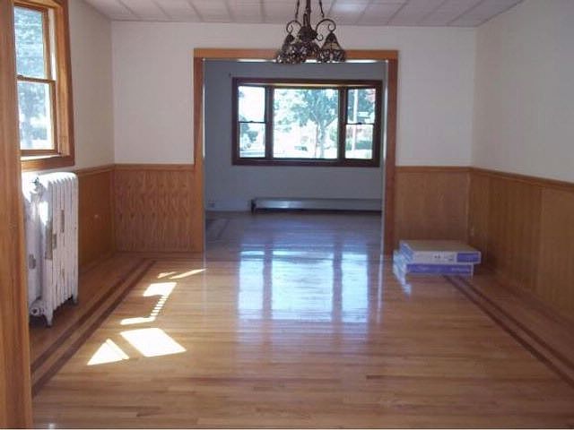 2nd image of 38 Avenue