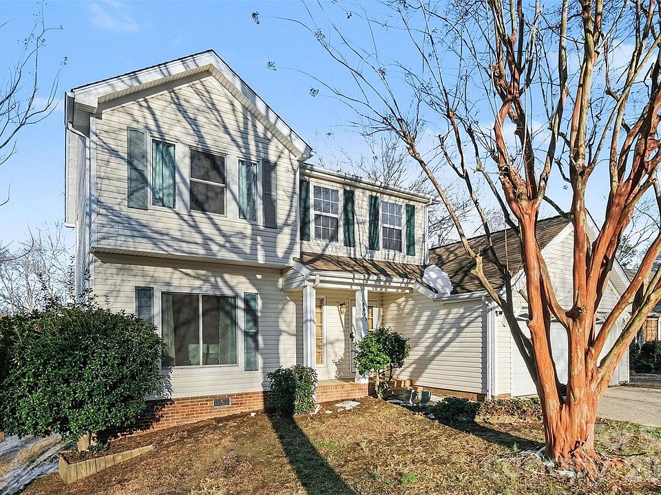 hama1123★ 10619 Whittersham Dr, Charlotte, NC 28262 | Zillow