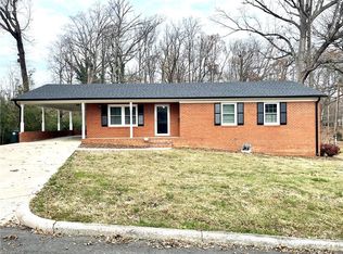 451 Lindsey Ave, Asheboro, NC 27203