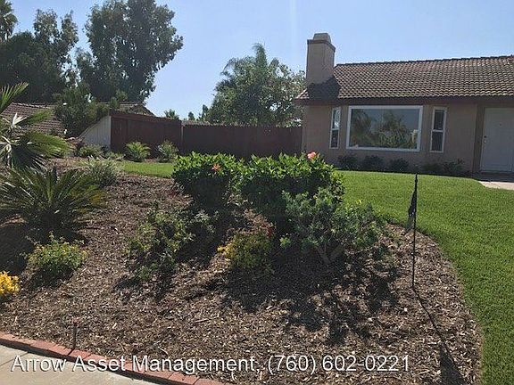 4th image of 1279 Temple Heights Dr