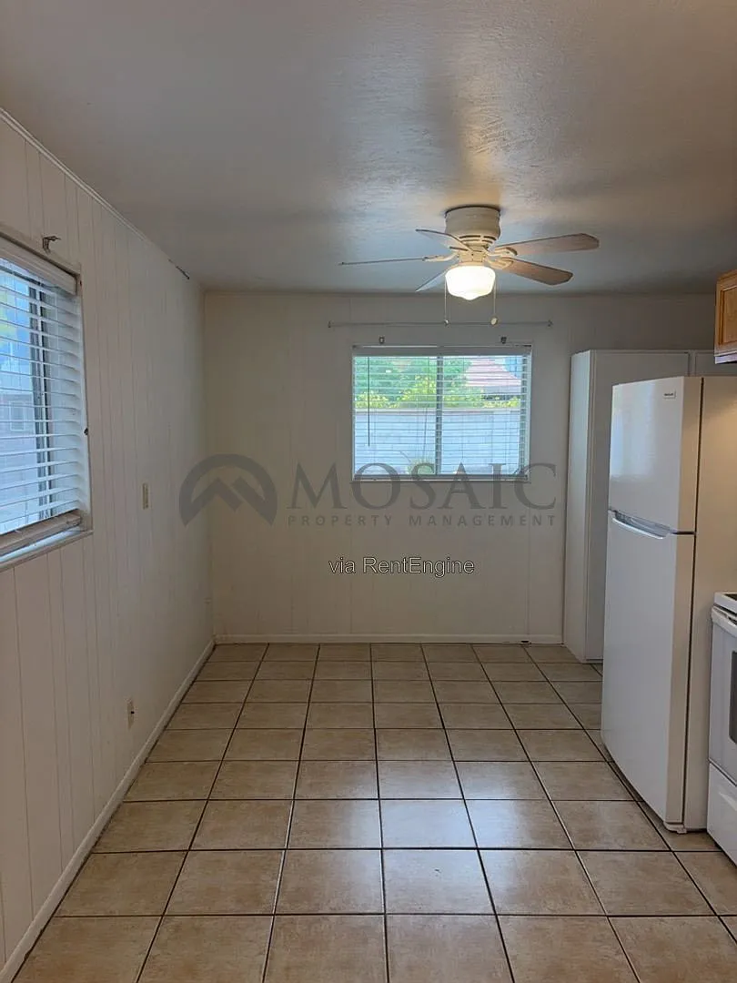 1 bed, 1.0 bath, $1,075 — Photo 3