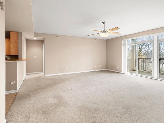 4th image of 425 Benjamin Dr APT 407