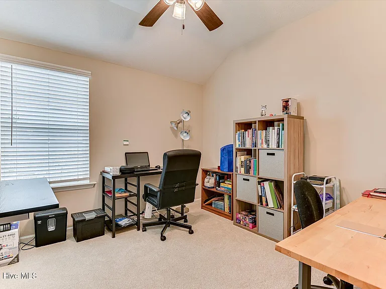 314 Conal Dr — Photo 19