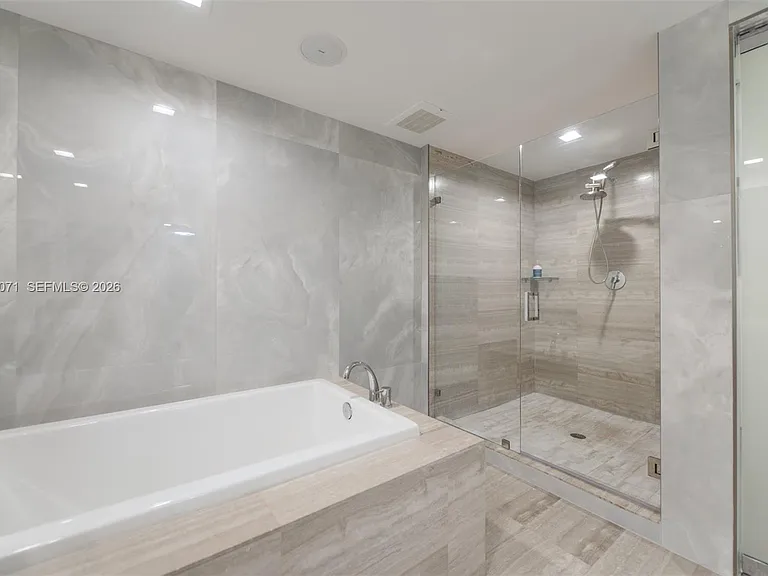 3951 S Ocean Dr #402 — Photo 18