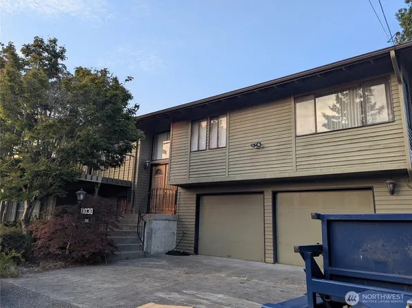 11030 24th Place SW, Seattle, WA 98146