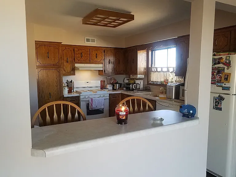 2 bed, 1000 sqft, $2,100 — Photo 4