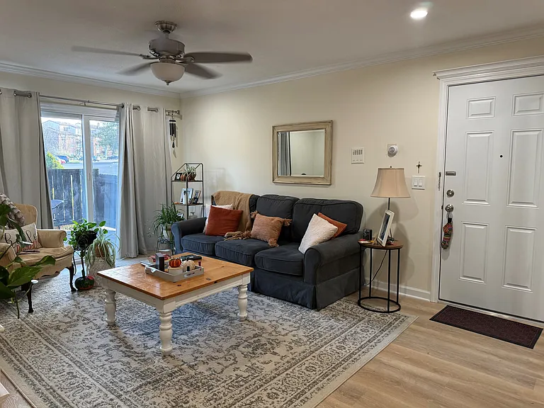 79 Balance Rock Rd #10 — Photo 9