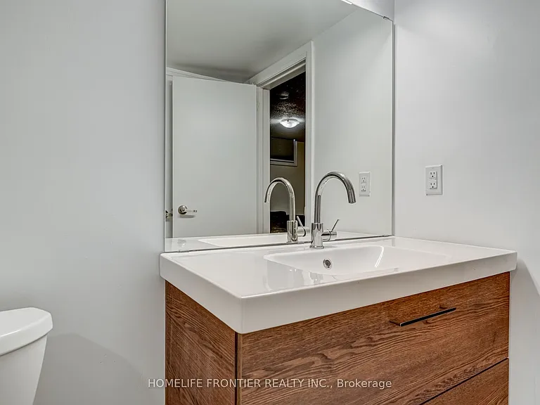 29 Madsen Cres #BASEMENT — Photo 23