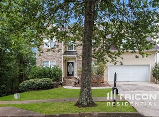1061 Wallace Hill Rdg, Lawrenceville, GA 30045