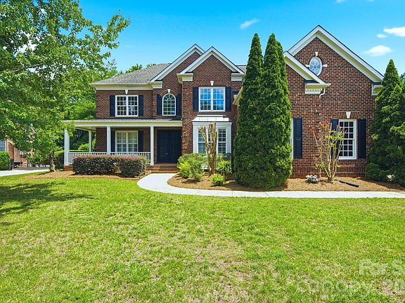 4th image of 12319 Summer Breeze Ct