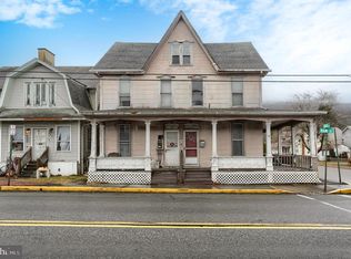 300-302 W Main St, Lykens, PA 17048
