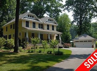 2258 Glenmore Ter, Rockville, MD 20850