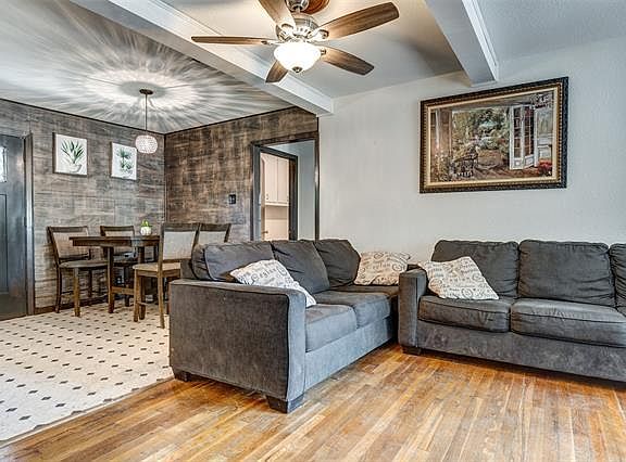 4th image of 3543 La Prada Dr