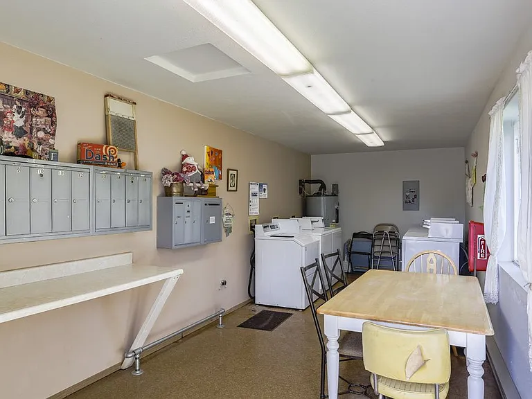 15 N Weber Rd #15 — Photo 11
