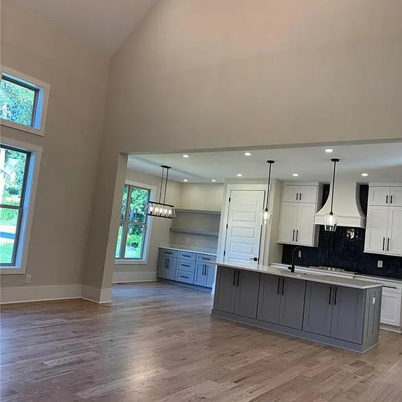 133 W Putnam Ferry Rd — Photo 8