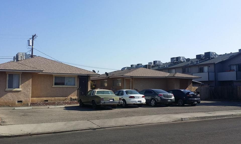 1st image of 1915 Emma Lee Ln