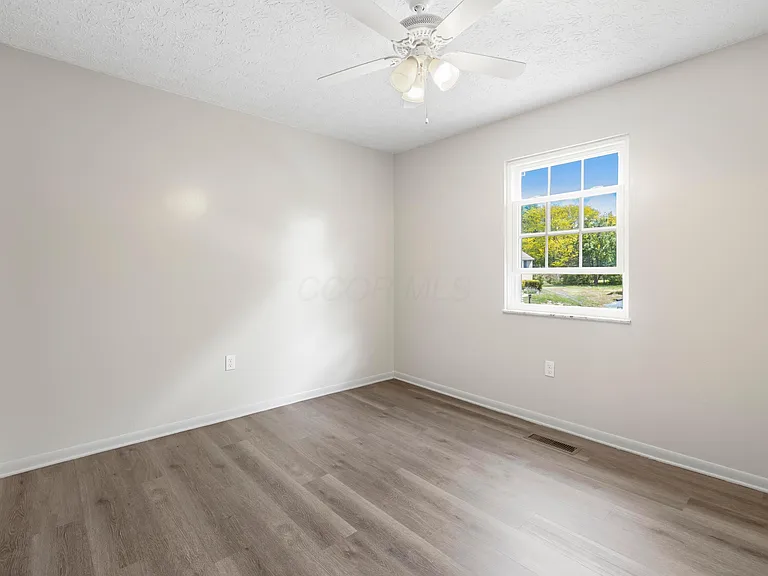 5175 Threshing Ct — Photo 17