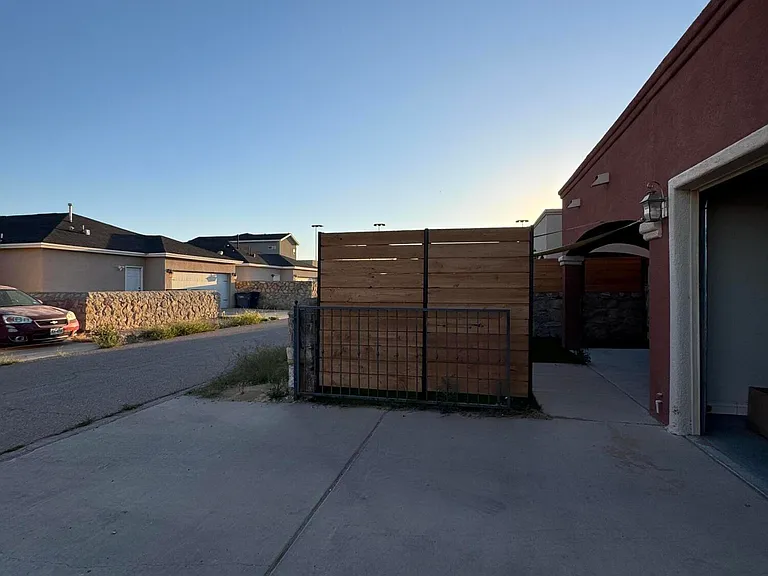 12872 Hueco Mine Dr — Photo 14