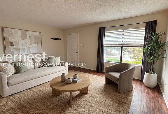 3rd image of 9319 Rue De Bois