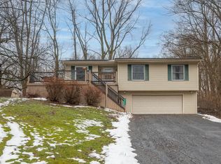 58420 Sunset Shores Ct, Three Rivers, MI 49093