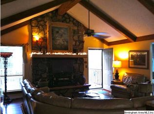 375 Forest Cir, Warrior, AL 35180