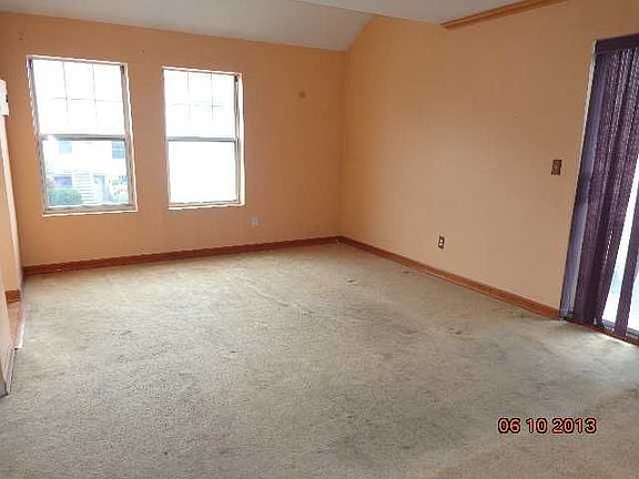 3rd image of 241B Pond Way #241B