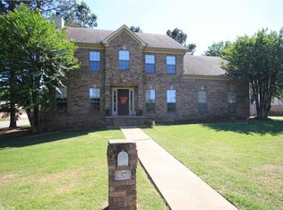 37 Westoak Cir, Little Rock, AR 72223