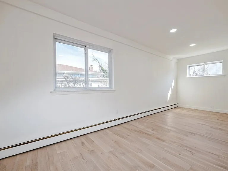 482 Harbor Dr — Photo 20