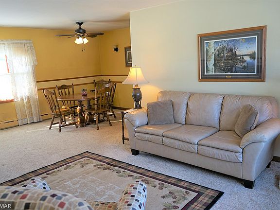 5th image of 315 7th Ave NE