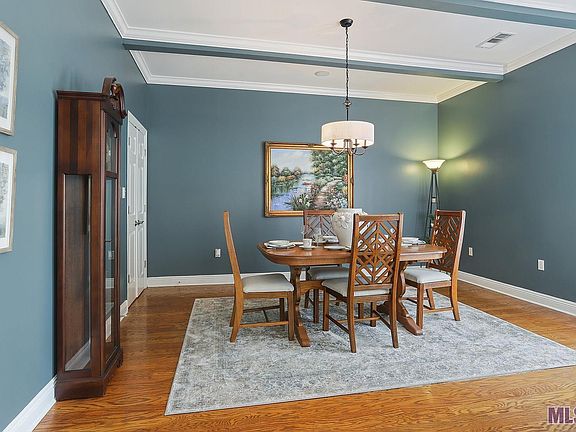 5th image of 18653 Antebellum Ct