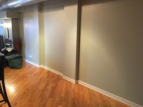 3rd image of 3550 W Montrose Ave Unit 304