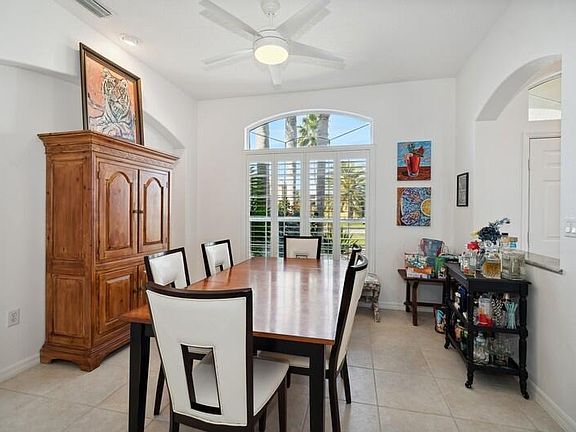 3rd image of 4929 Wexford Dr