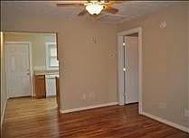 332 E. Glenn Ave — Photo 3
