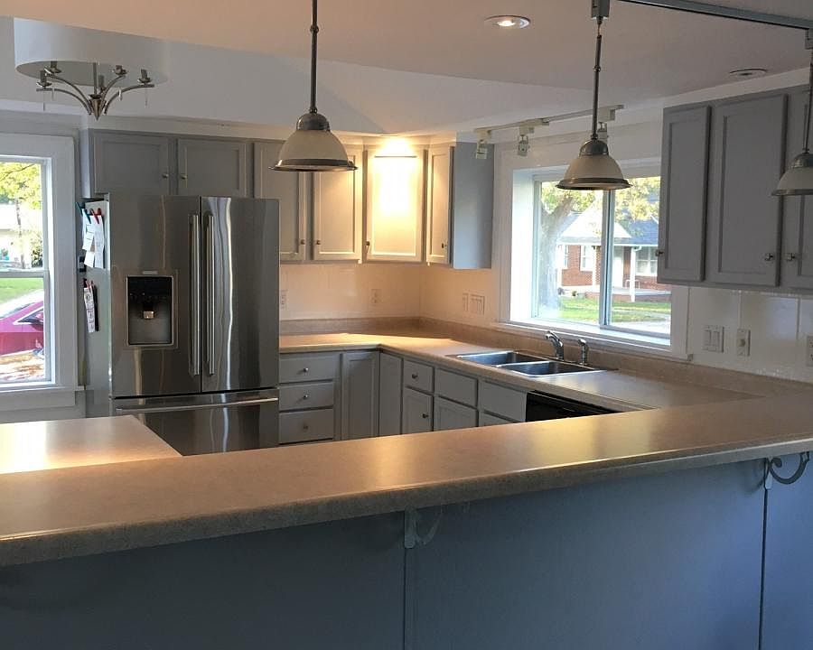 Bar in Kitchen