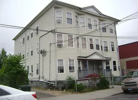 165 Lee Ave #2R — Photo 1