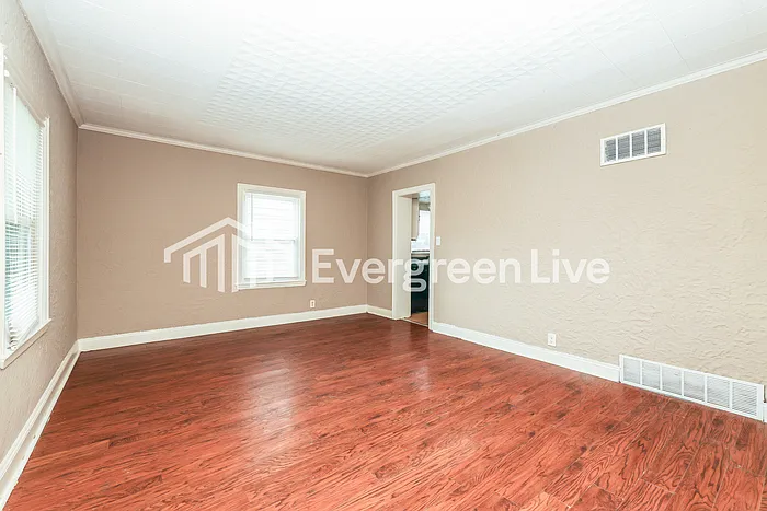 531 Daytonia Ave — Photo 4