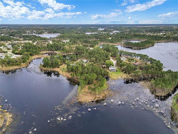 4th image of 2675 Kingsdale Dr