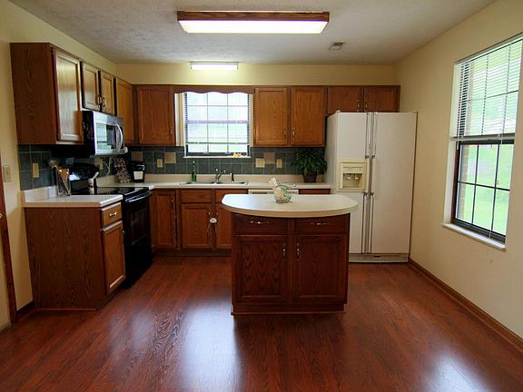 5th image of 1101 Carollwood Rd