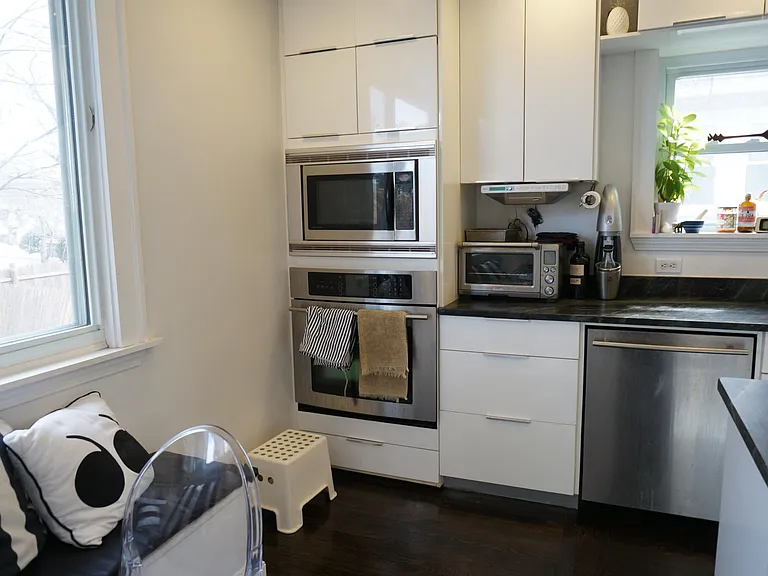 601 Heath St — Photo 11