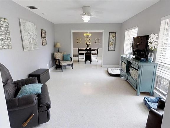 2nd image of 2340 Harn Blvd