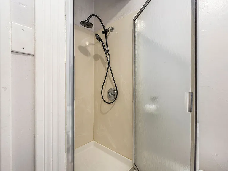 1315 Chestnut St #1 — Photo 11
