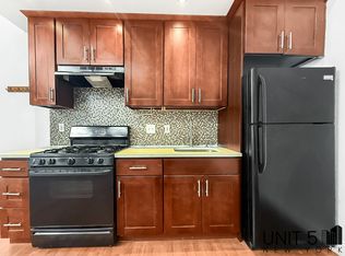 144 Moffat St #2D, Brooklyn, NY 11207