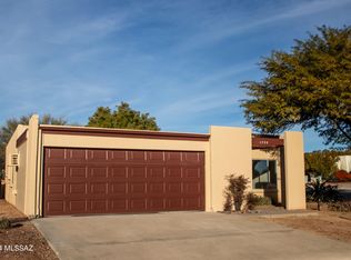 1599 N Rio Mayo, Green Valley, AZ 85614