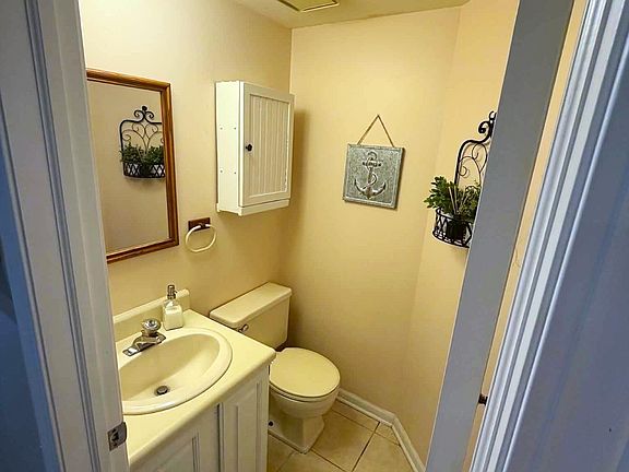 4th image of 3712 Ramblewood Dr