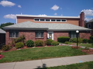 95 Jordan Rd, Brookline, MA 02446