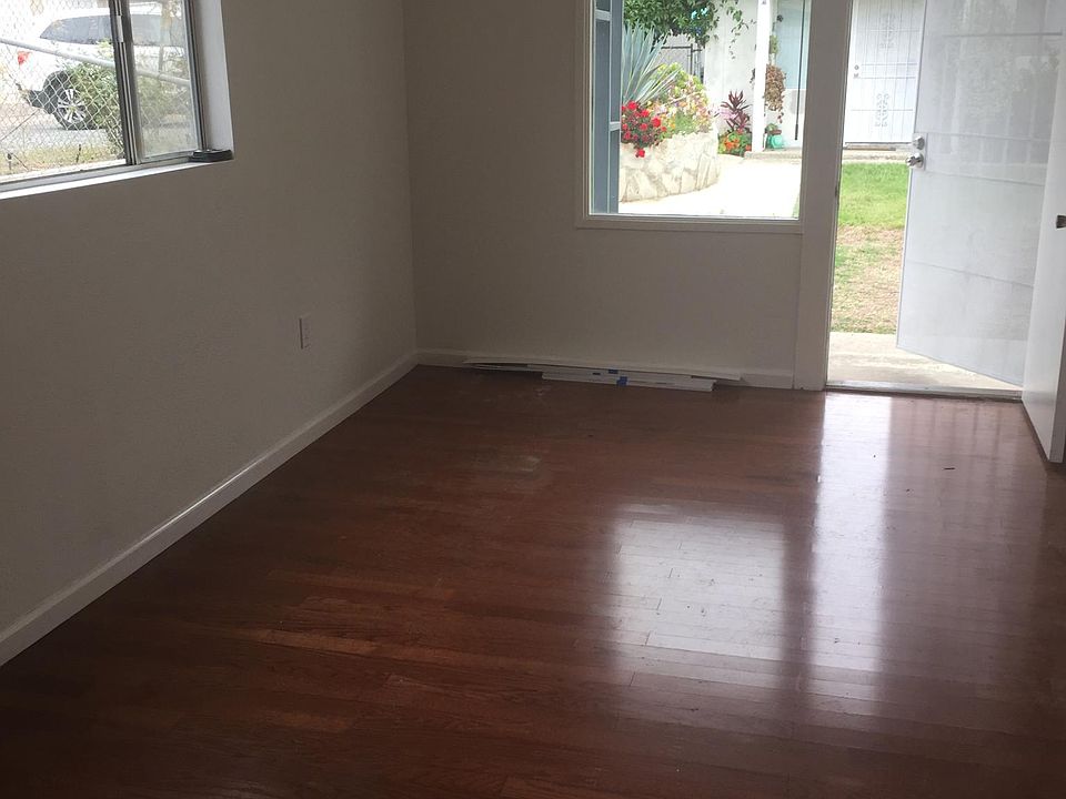 1st image of 3558 Clairemont Mesa Blvd