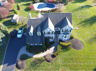 5 Thomas Pl, Allentown, NJ 08501