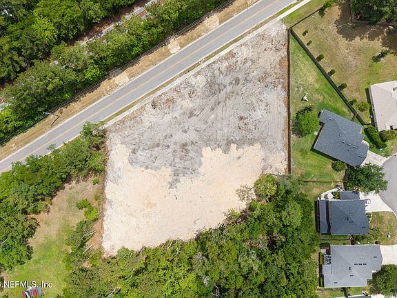 4th image of 108 SLEEPY HOLLOW Road