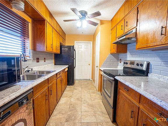 5th image of 3207 Paintrock Dr